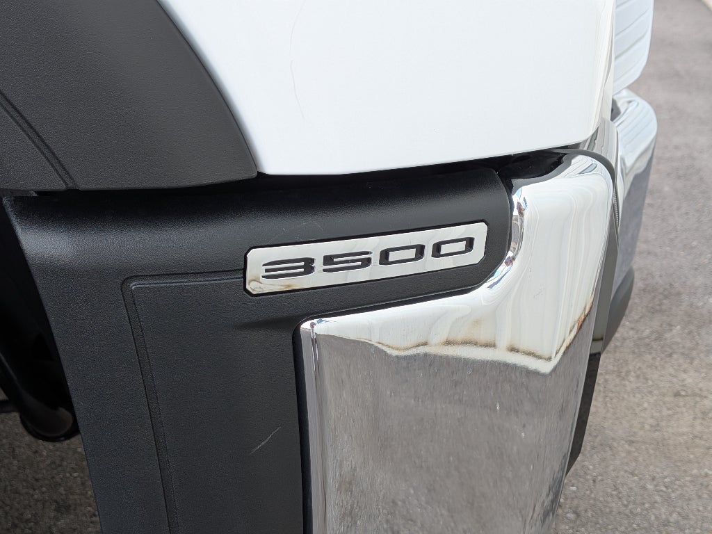 2026 GMC Sierra 3500 HD Chassis Cab Pro