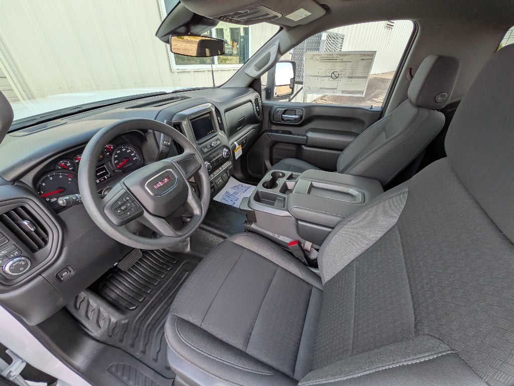 2026 GMC Sierra 3500 HD Chassis Cab Pro