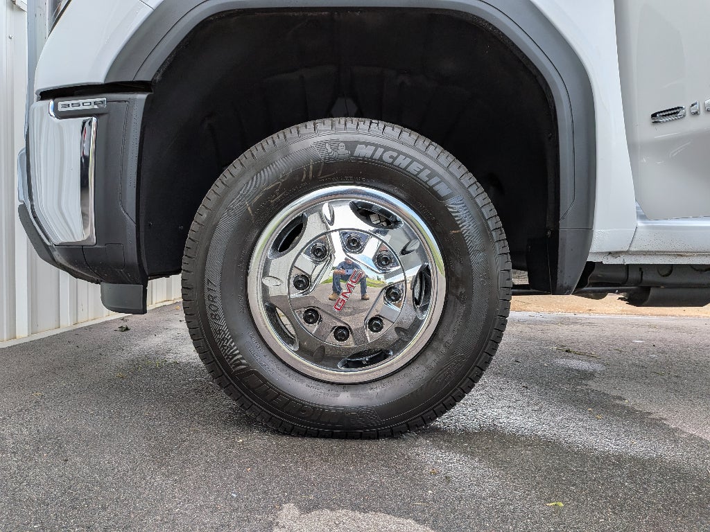 2026 GMC Sierra 3500 HD Chassis Cab SLE