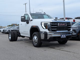 2026 GMC Sierra 3500 HD Chassis Cab SLE