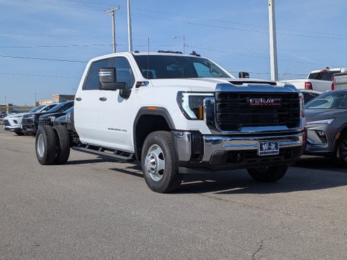 2026 GMC Sierra 3500 HD Chassis Cab Pro