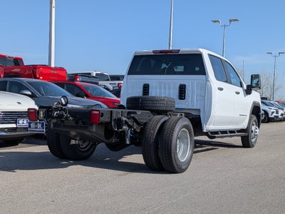 2026 GMC Sierra 3500 HD Chassis Cab Pro