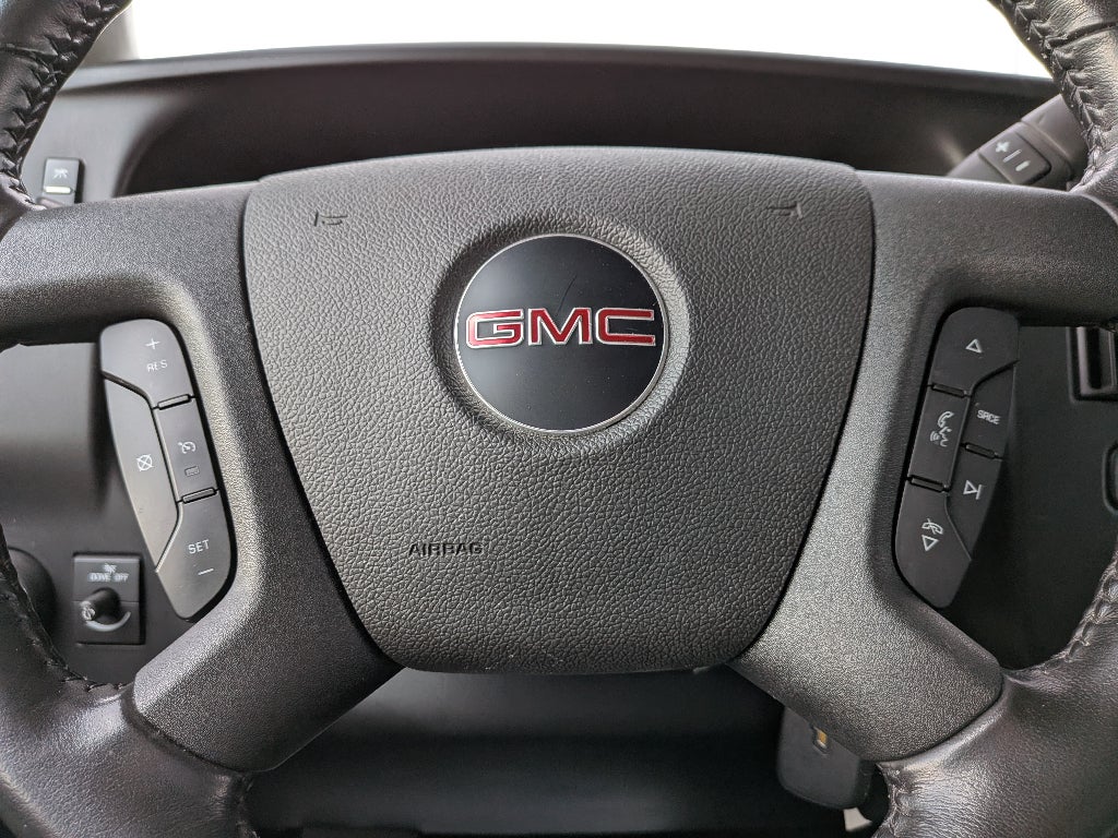 2023 GMC Savana Passenger 3500 LT