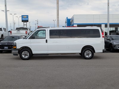 2023 GMC Savana Passenger 3500 LT