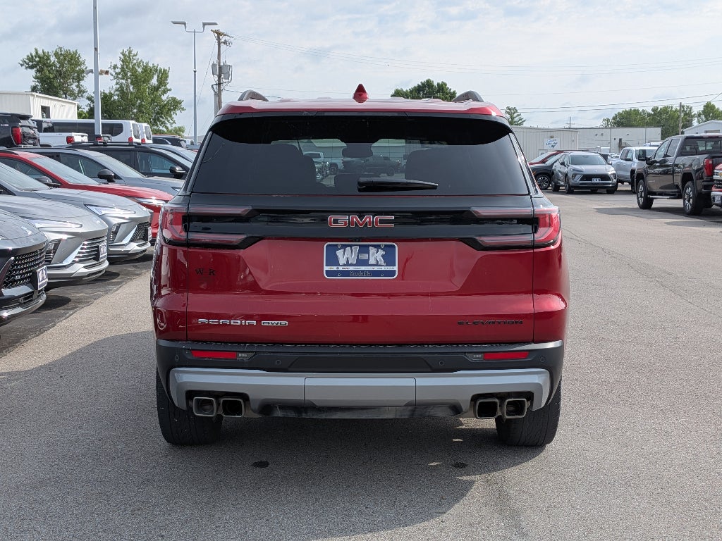 2024 GMC Acadia Elevation
