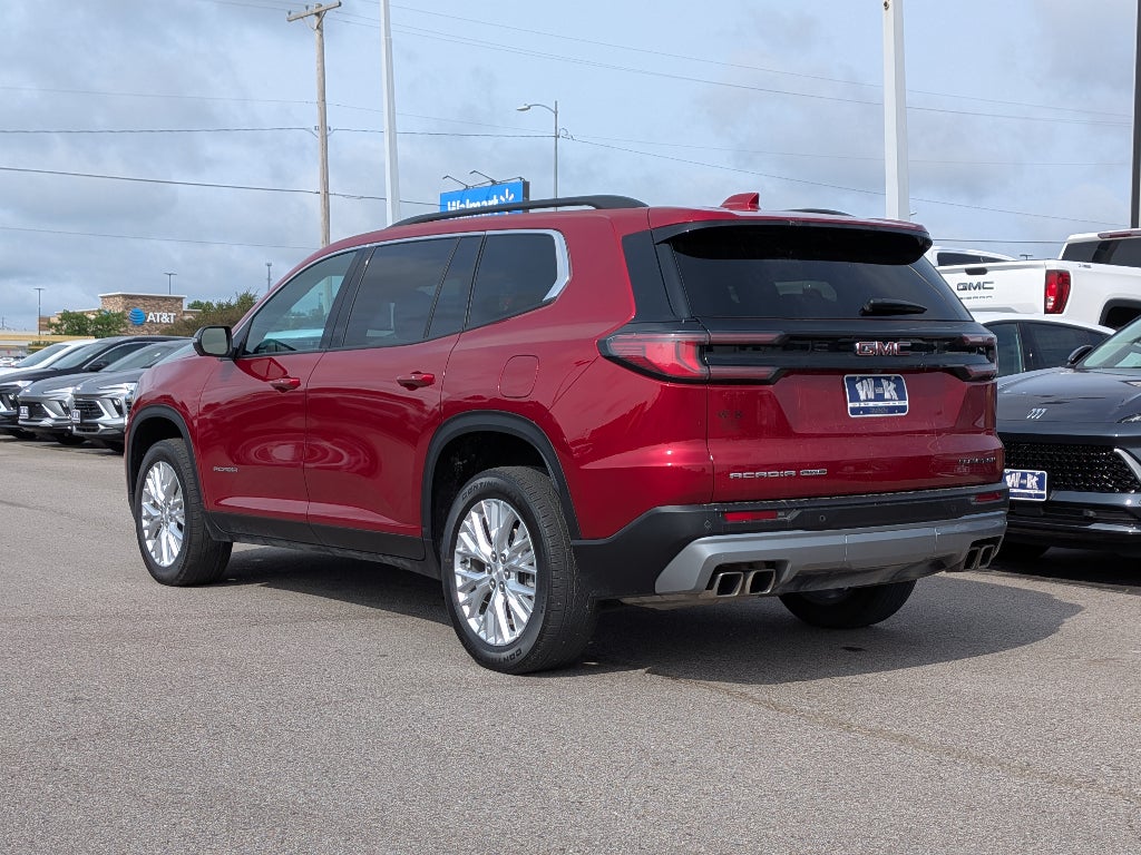 2024 GMC Acadia Elevation