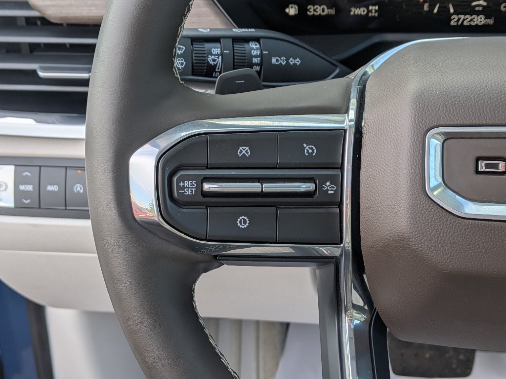 2024 GMC Acadia Denali