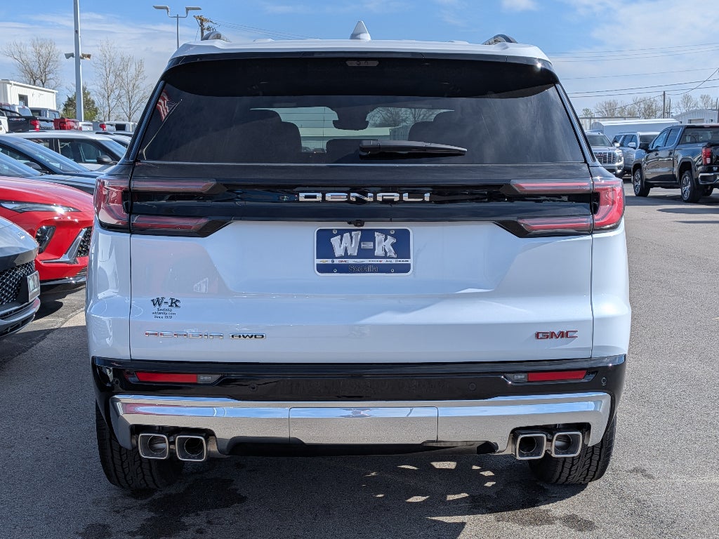 2026 GMC Acadia Denali