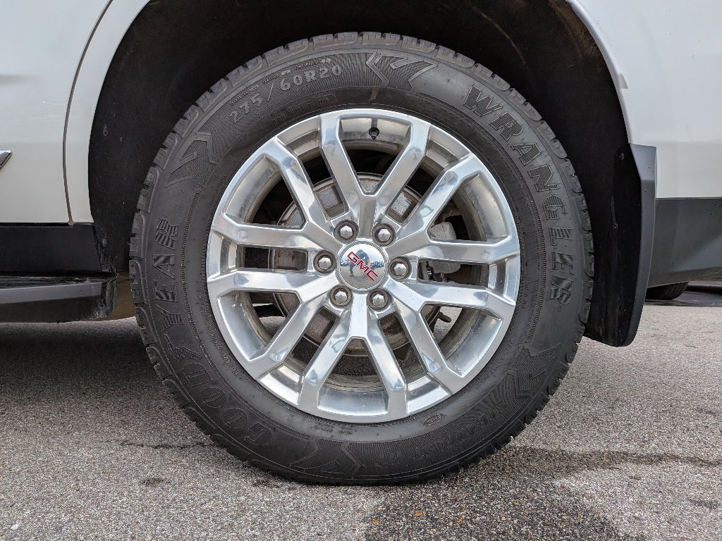 2022 GMC Yukon SLT