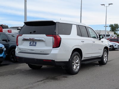 2022 GMC Yukon SLT