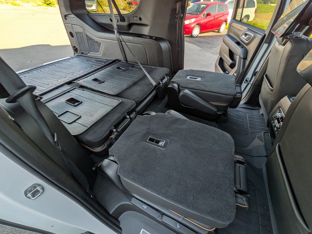 2021 GMC Yukon XL AT4