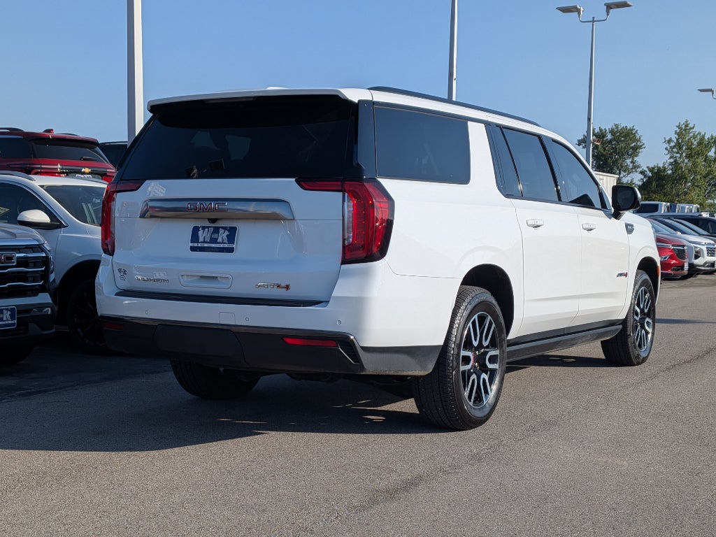2021 GMC Yukon XL AT4