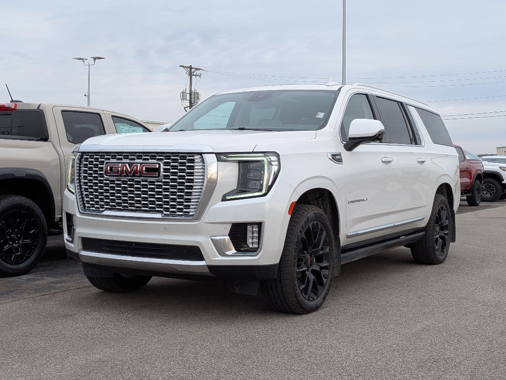 2023 GMC Yukon XL Denali