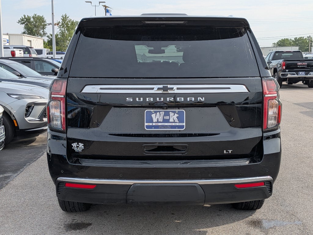 2021 Chevrolet Suburban LT
