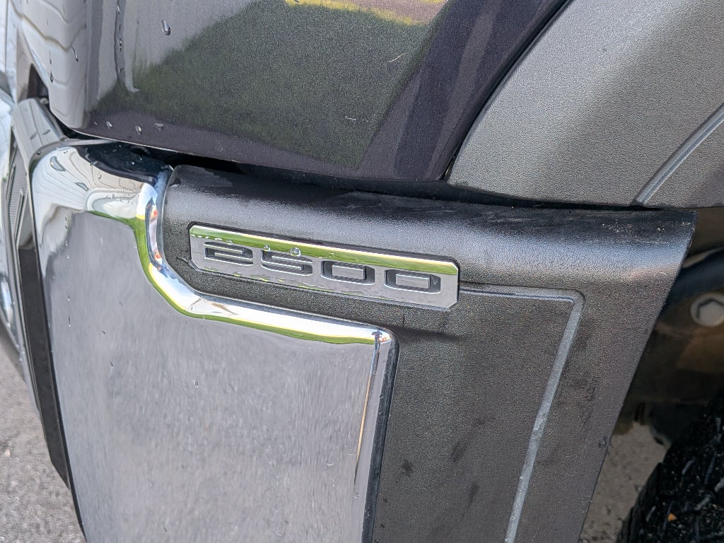 2025 GMC Sierra 2500 HD SLT