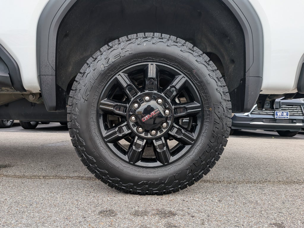 2025 GMC Sierra 2500 HD AT4