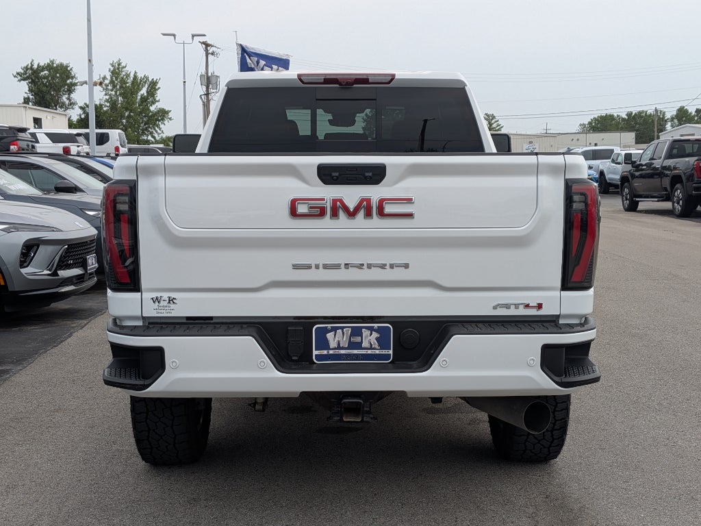 2025 GMC Sierra 2500 HD AT4