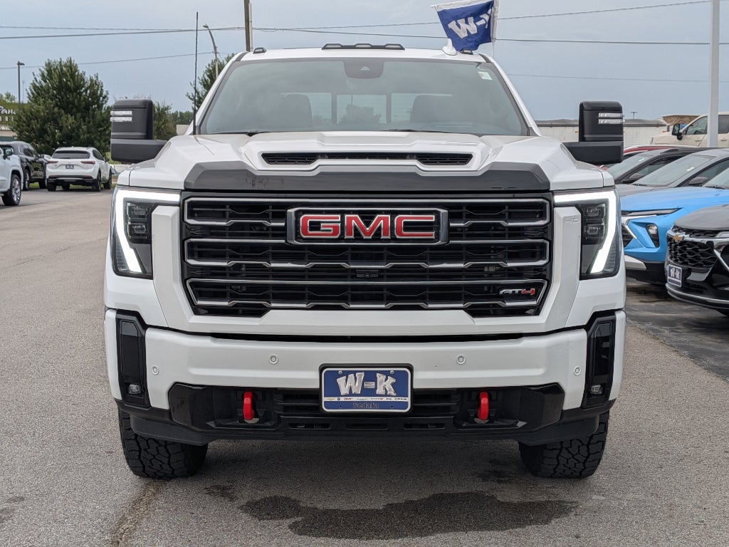 2025 GMC Sierra 2500 HD AT4