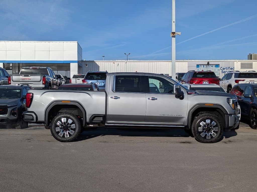 2025 GMC Sierra 2500 HD Denali