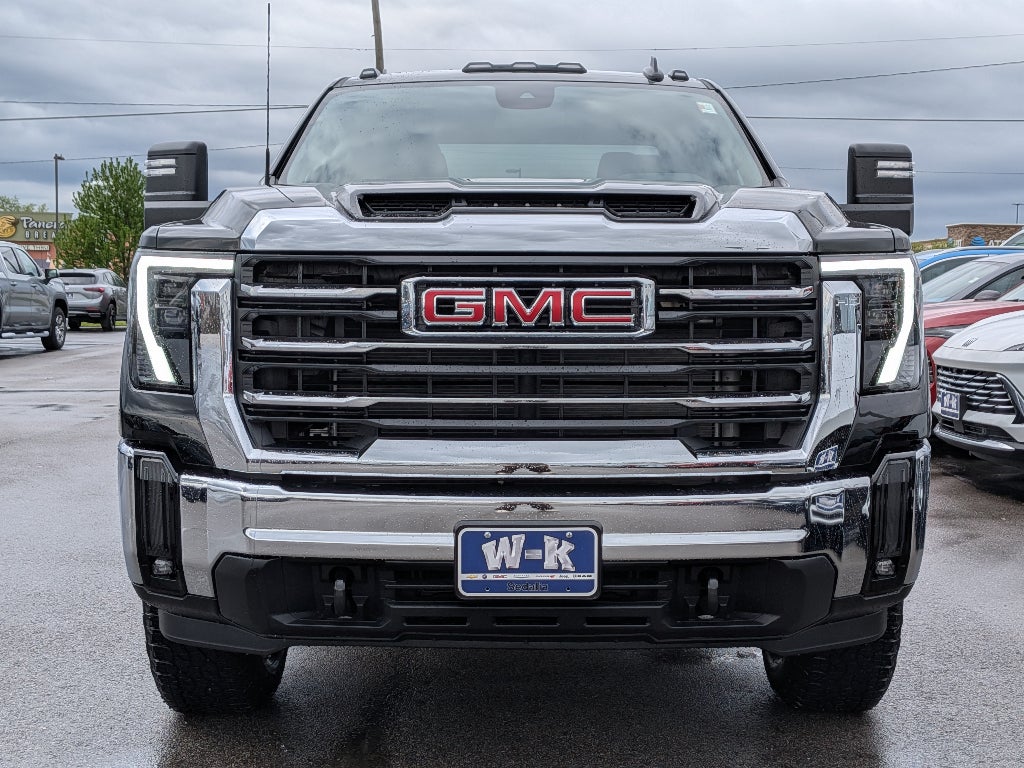 2026 GMC Sierra 3500 HD SLE
