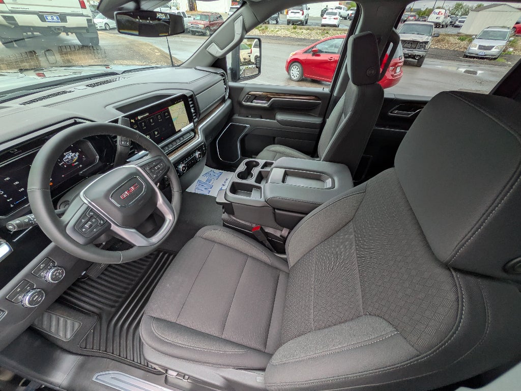 2026 GMC Sierra 3500 HD SLE