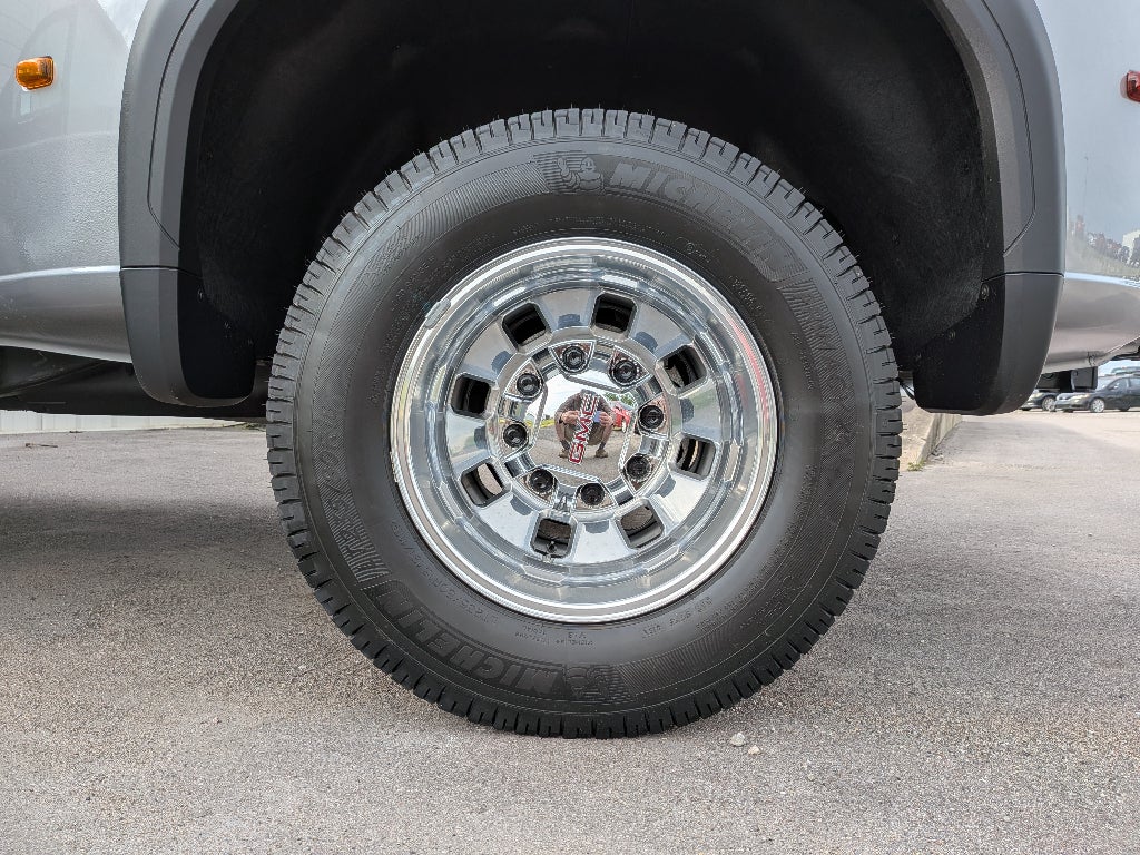 2026 GMC Sierra 3500 HD SLT DRW