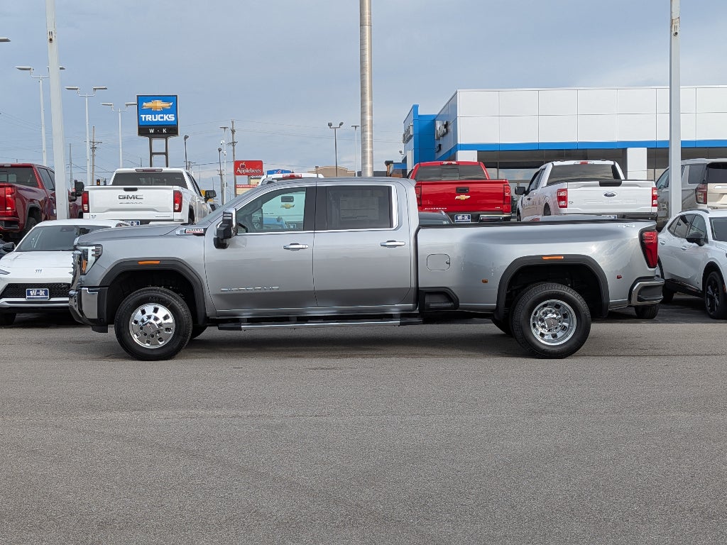 2026 GMC Sierra 3500 HD SLT DRW