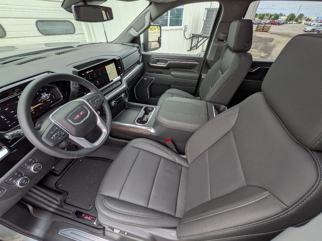 2026 GMC Sierra 3500 HD SLT DRW