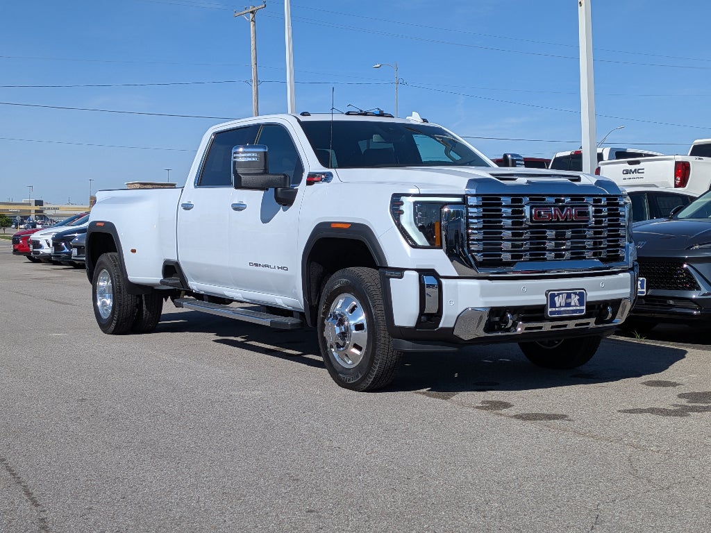 2026 GMC Sierra 3500 HD Denali DRW