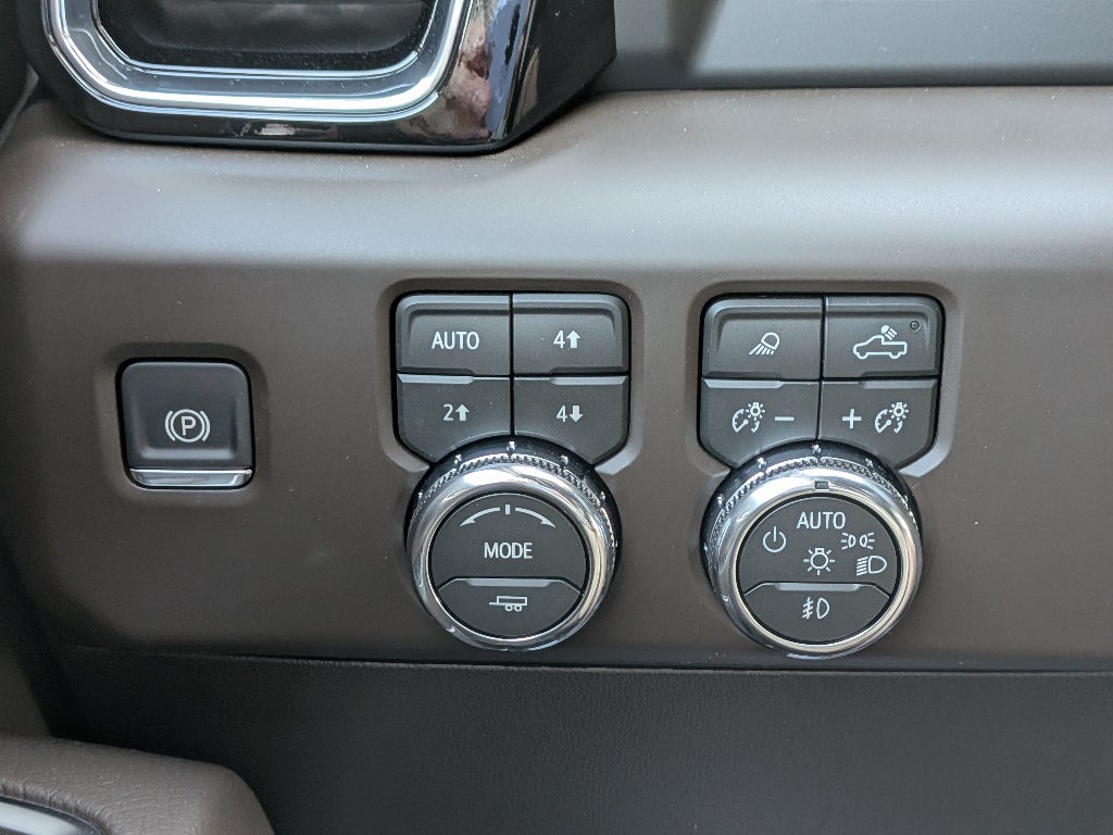 2026 GMC Sierra 3500 HD Denali DRW