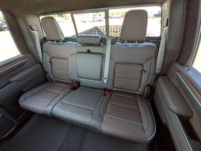 2026 GMC Sierra 3500 HD Denali DRW