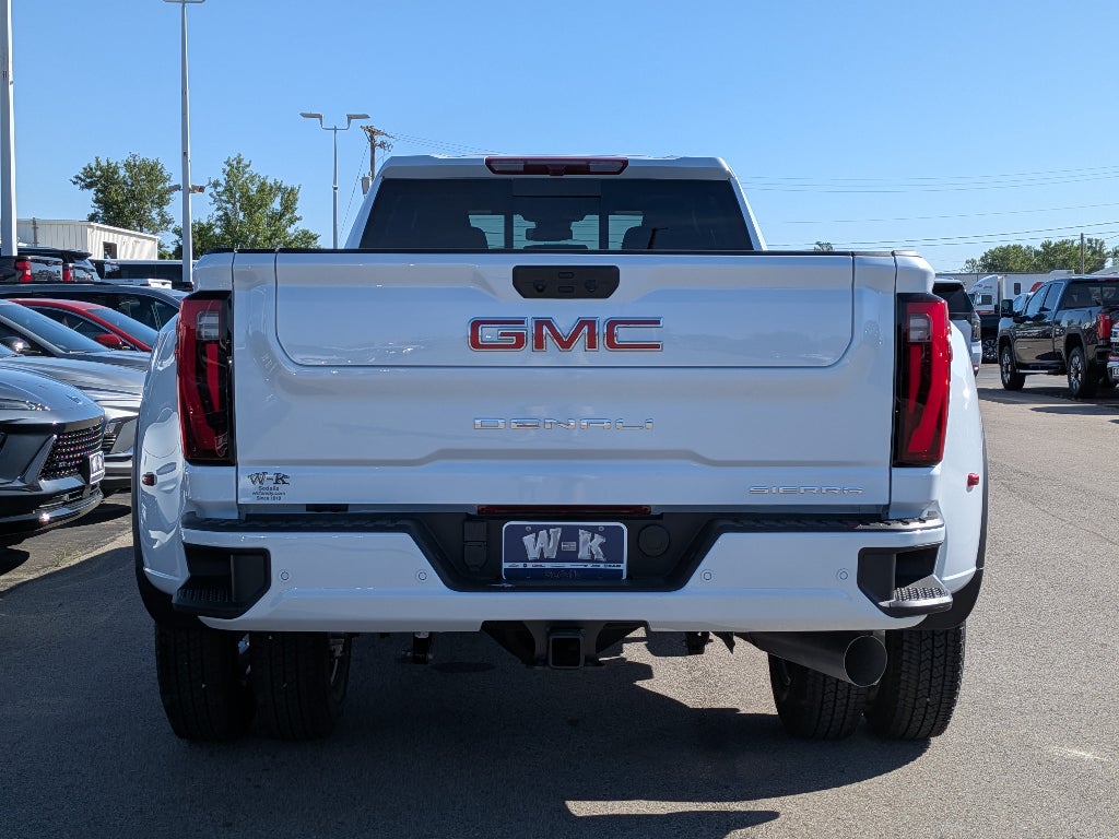 2026 GMC Sierra 3500 HD Denali DRW