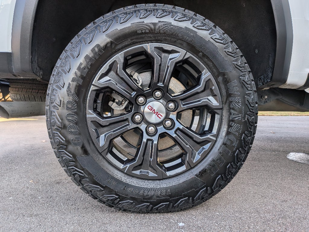 2024 GMC Canyon Elevation