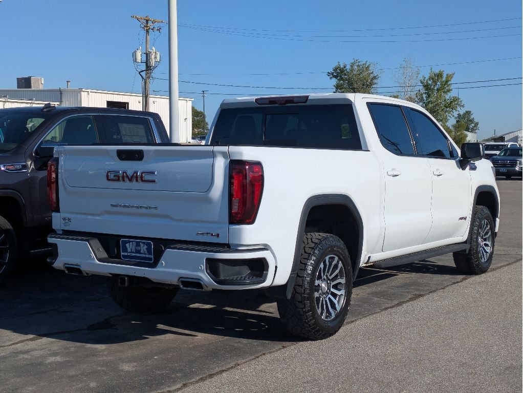 2022 GMC Sierra 1500 AT4