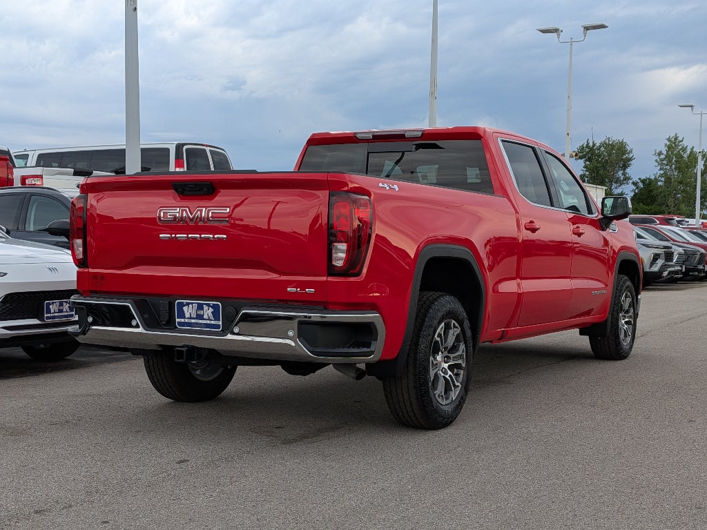 2026 GMC Sierra 1500 SLE