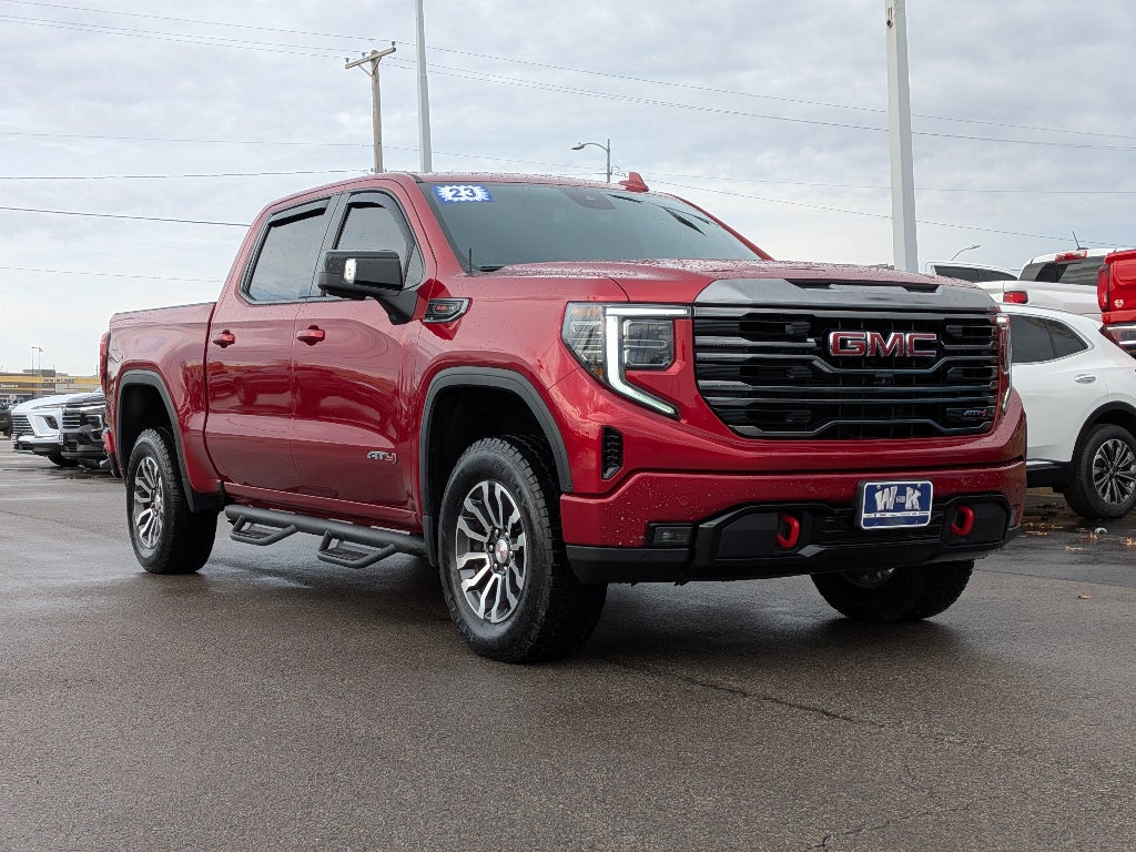 2023 GMC Sierra 1500 AT4