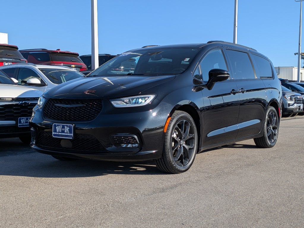2025 Chrysler Pacifica Limited