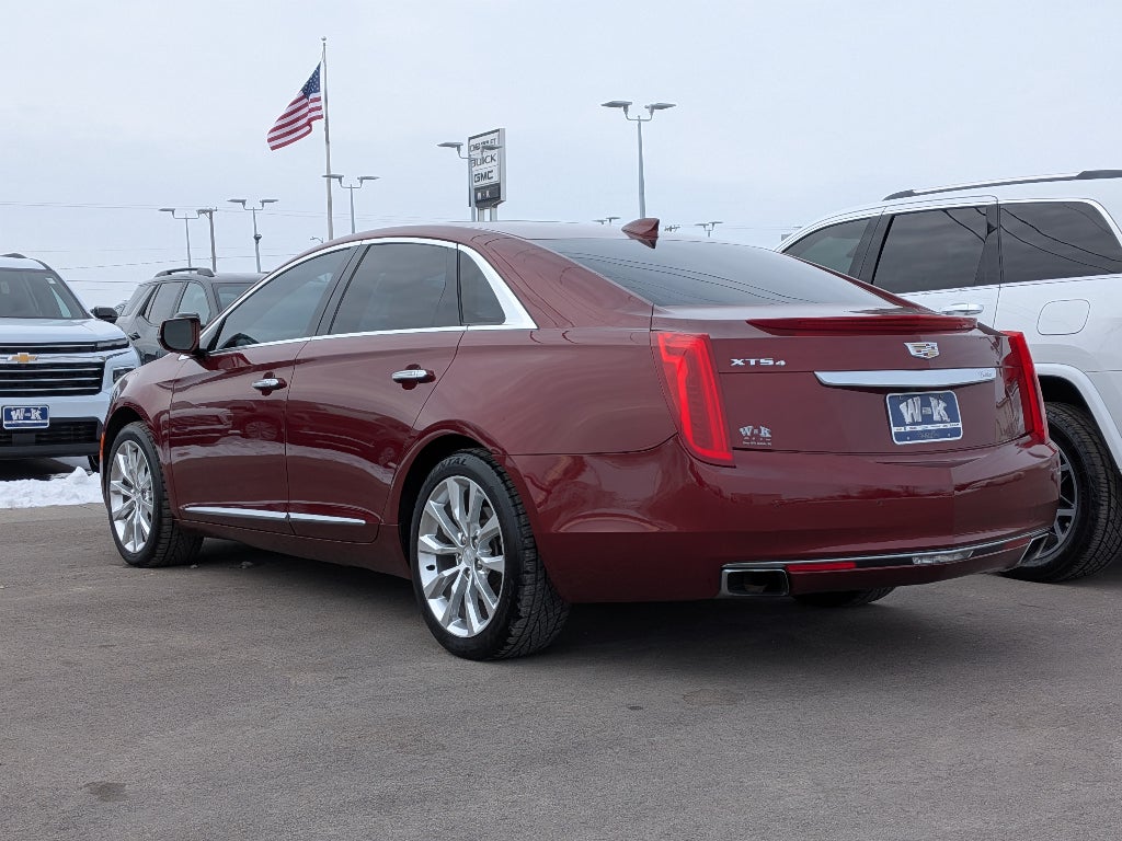 2016 Cadillac XTS Luxury Collection