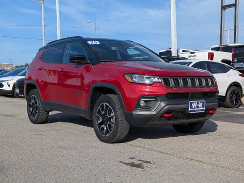 2025 Jeep Compass Trailhawk