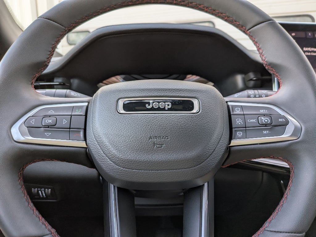 2025 Jeep Compass Trailhawk