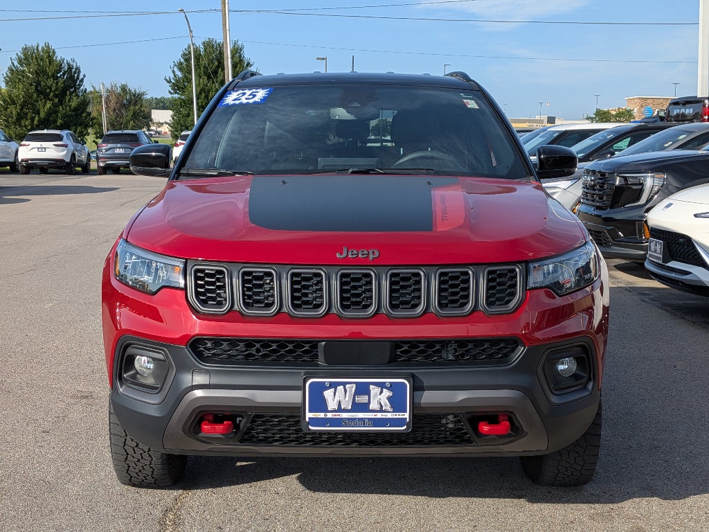 2025 Jeep Compass Trailhawk