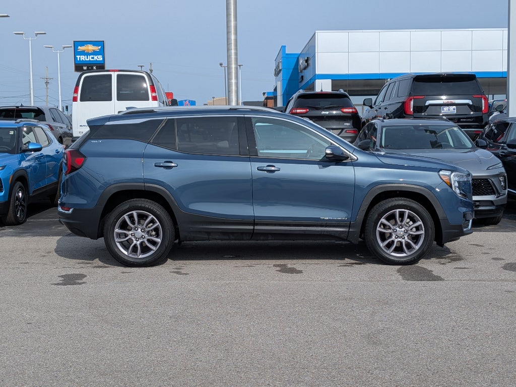 Used 2024 GMC Terrain SLT with VIN 3GKALVEG1RL283401 for sale in Kansas City