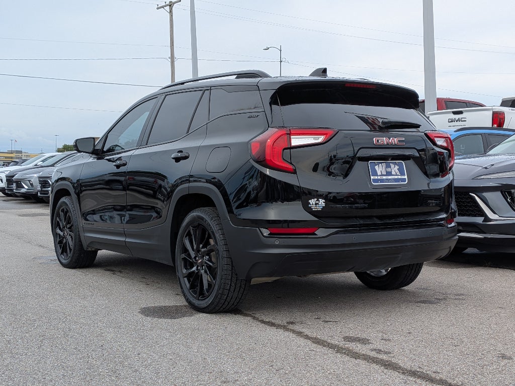2024 GMC Terrain SLT