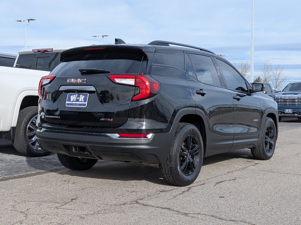 2022 GMC Terrain AT4