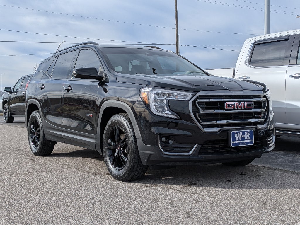 2022 GMC Terrain AT4
