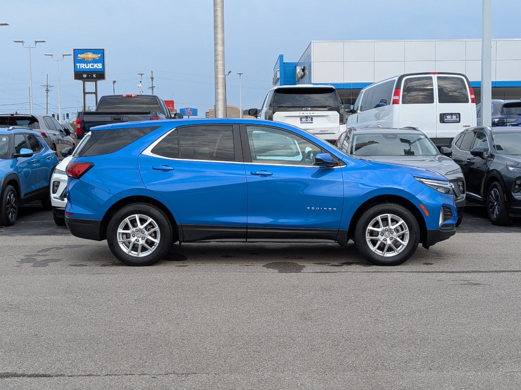 Used 2024 Chevrolet Equinox LT with VIN 3GNAXUEG5RL305207 for sale in Kansas City