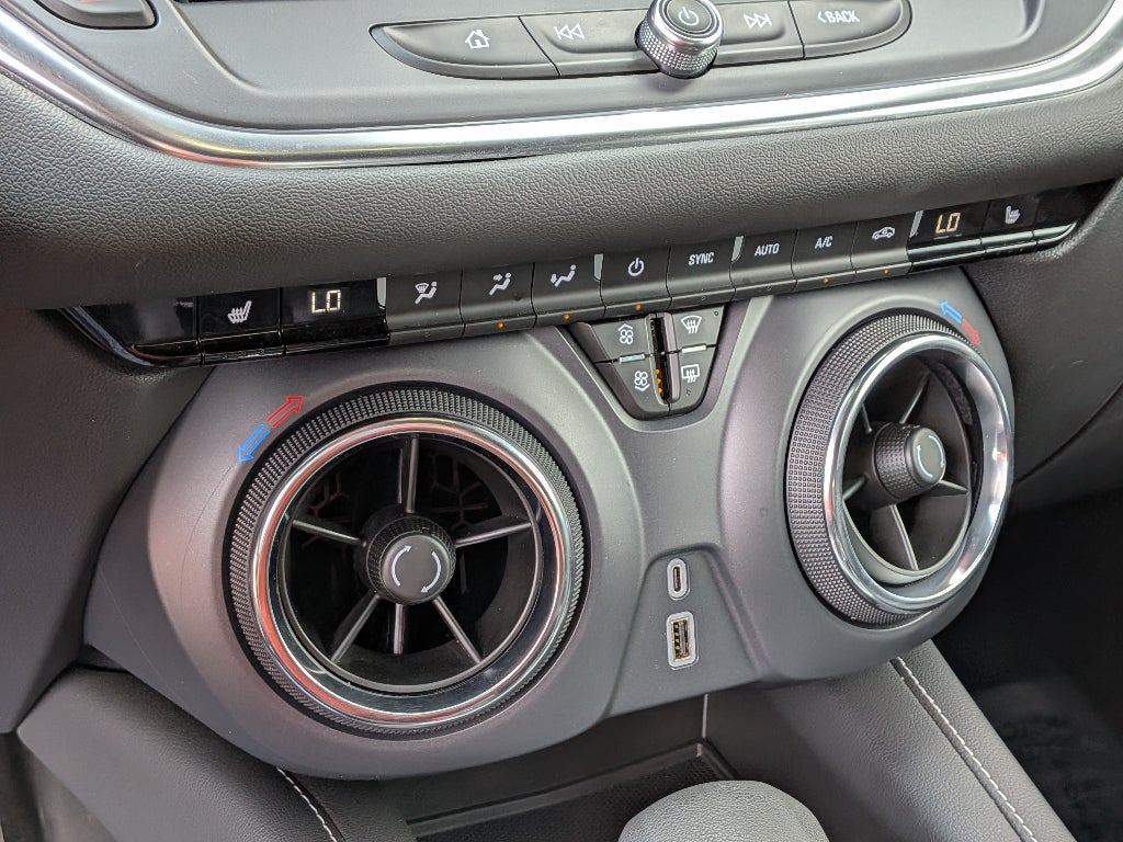 2025 Chevrolet Blazer 2LT