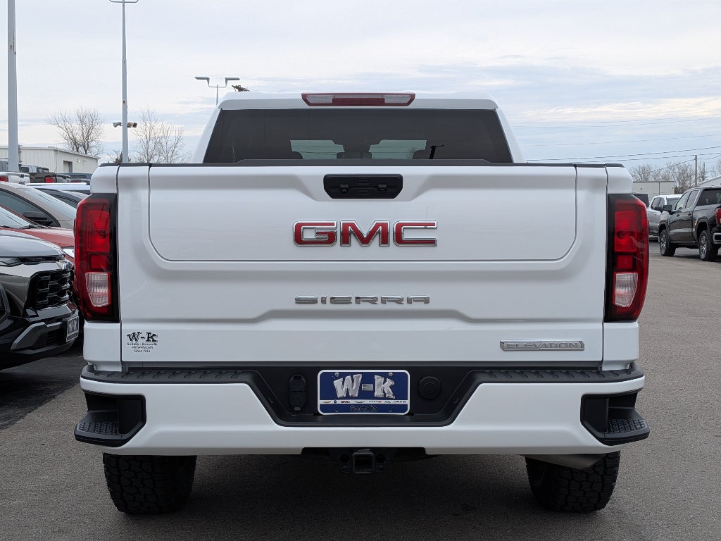 2024 GMC Sierra 1500 Elevation