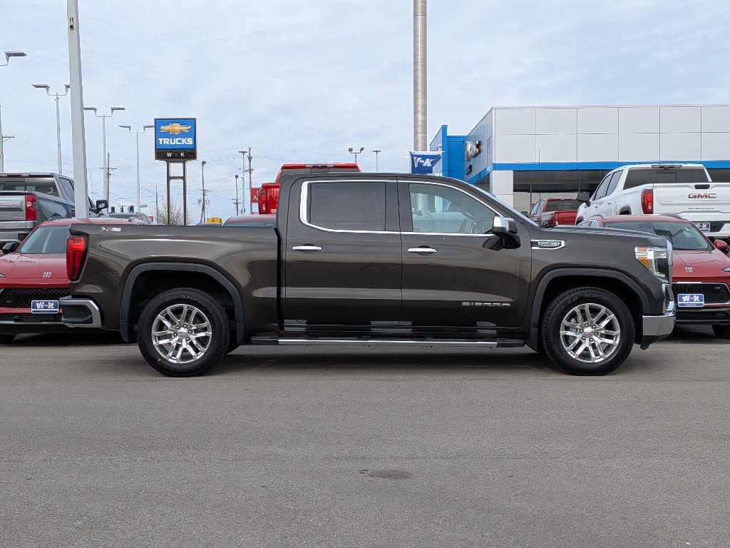 2021 GMC Sierra 1500 SLT