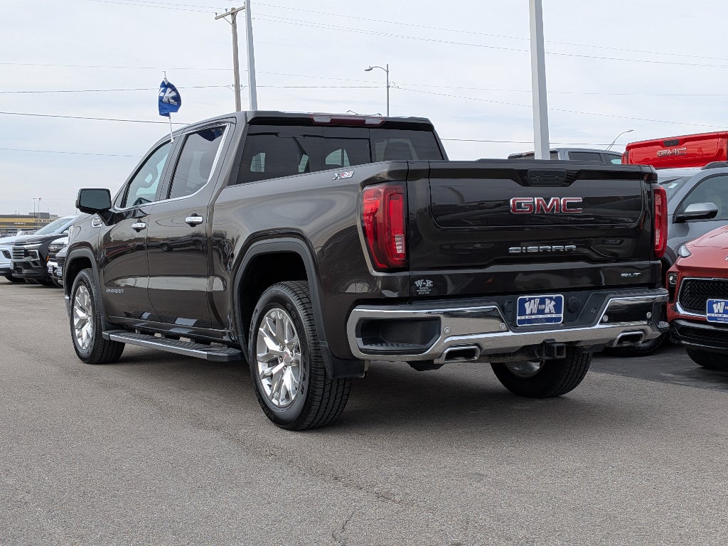 2021 GMC Sierra 1500 SLT